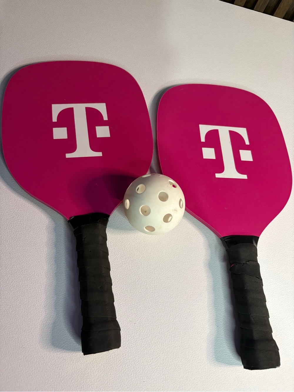 T-Mobile Pink Pickleball Paddle Set with White Ball